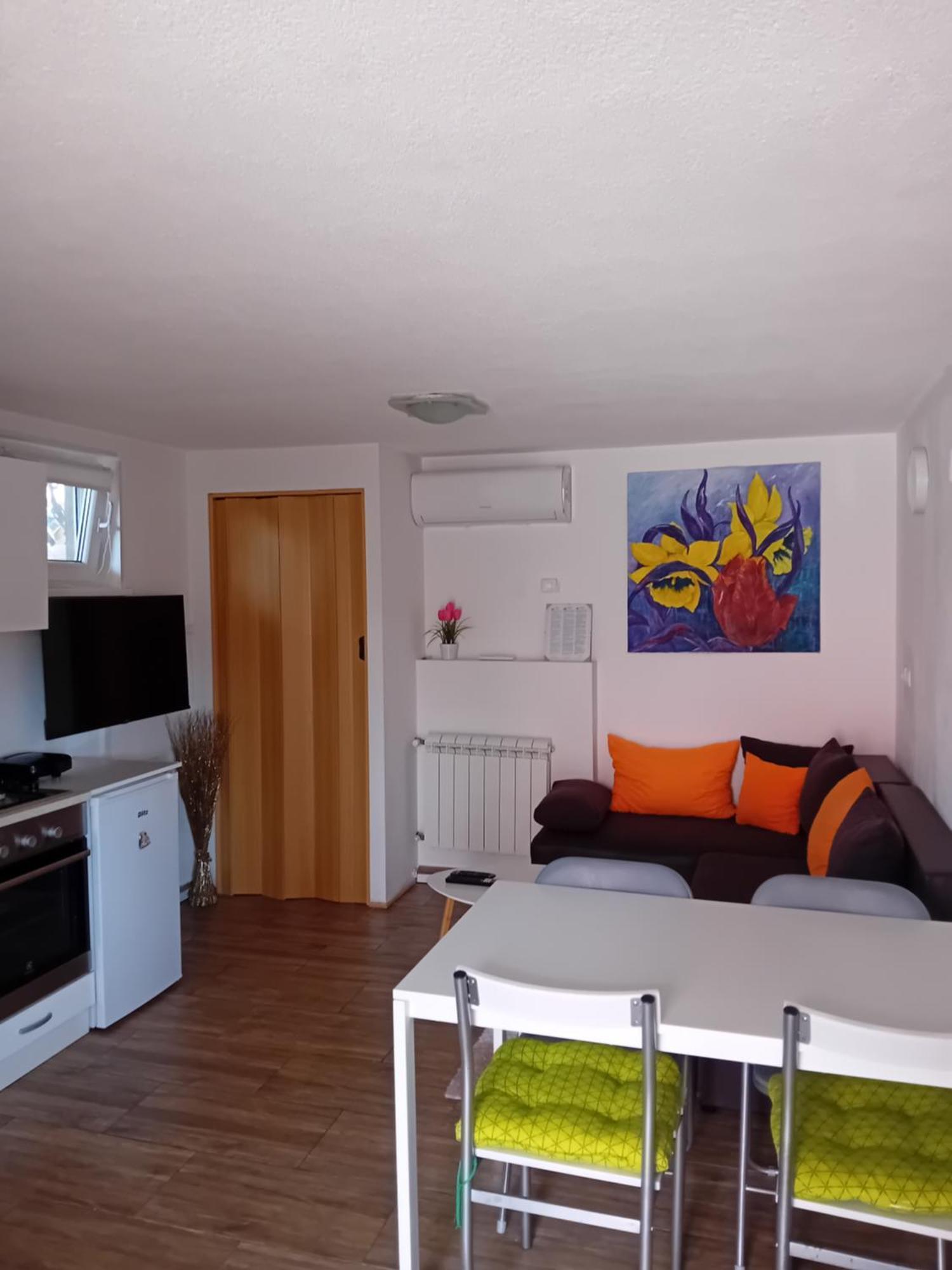 Studio Apartman Dezire Buje Exteriér fotografie